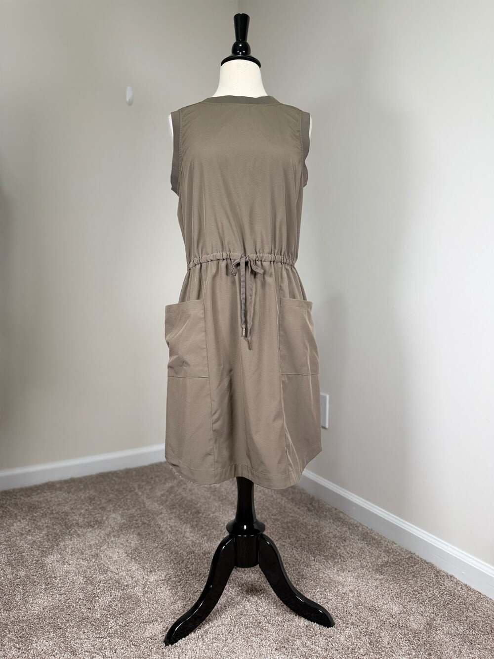 Garnet Hill Women's Olive Green Utility Athleisure Cargo Tank Dress Gorpcore